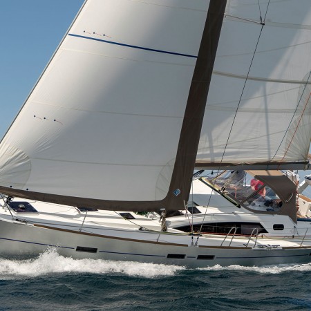 Allures 459 Korsika Segelyacht amWind