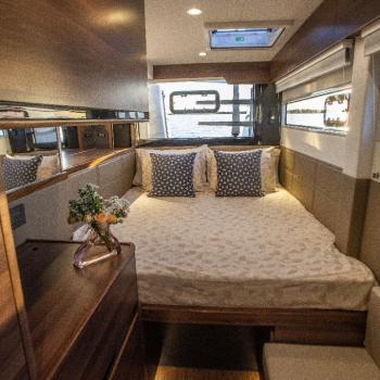 HH52 Taboo HH Catamarans 20s
