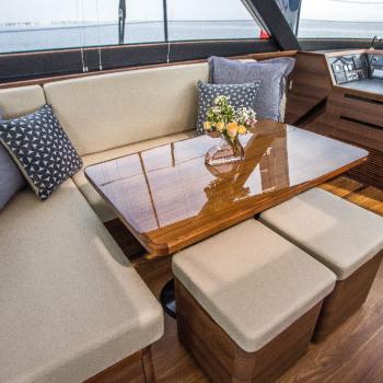 HH52 Taboo HH Catamarans 26s
