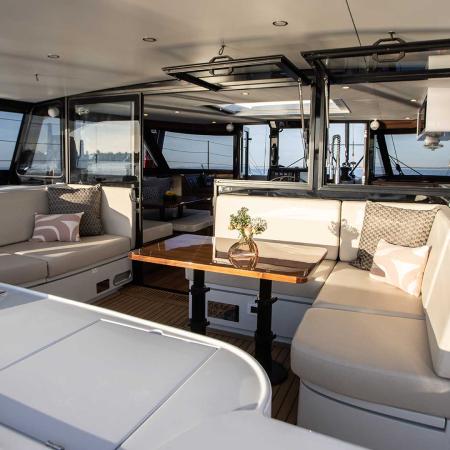 HH 52 Taboo Interior SFC